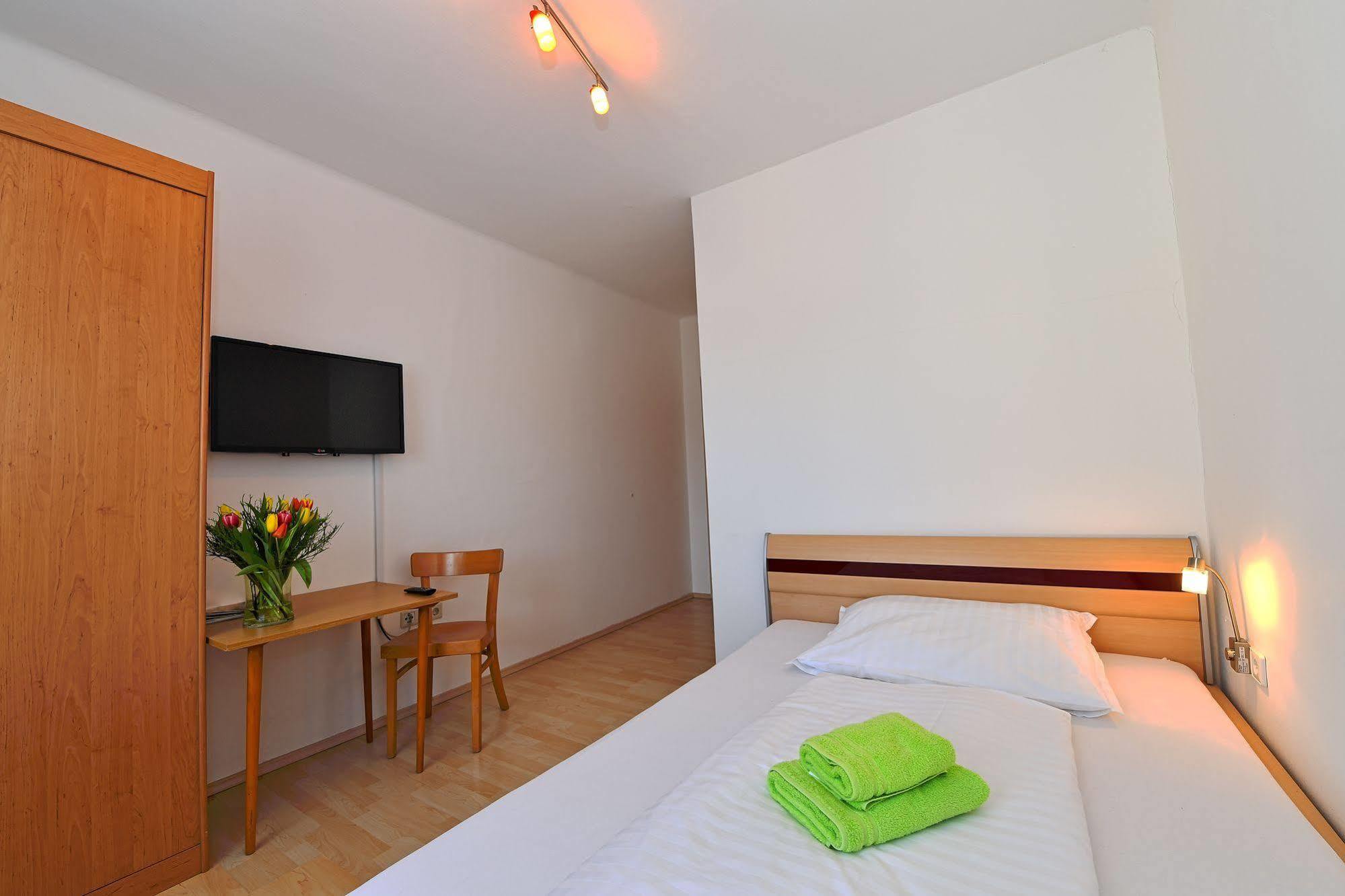 Swirtshaus M&n Mini-hôtel 3*